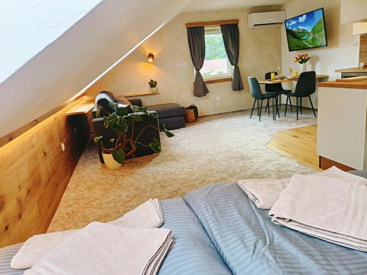 Apartman U Ovecku - Nová Paka Eksteriør bilde